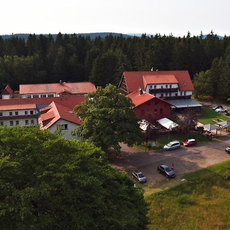 Hotel Und Berggasthof Tanzbuche Friedrichroda Ngoại thất bức ảnh